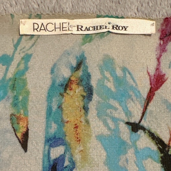 Sheer Oversized Feather Print Rachel Roy Blouse Medium Hi-Low hem Button-up Boho - Picture 5 of 9